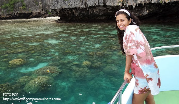 Passeio por Phi Phi - barco grande, long tail boat ou speed boat?