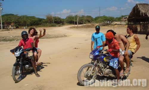 Garupa da motoca colombiana