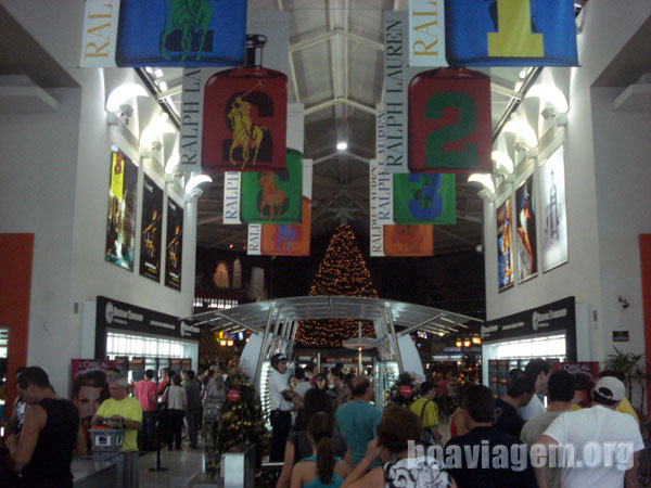 Hall de entrada do Duty Free de Puerto Iguazu