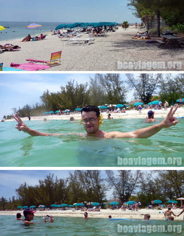 Praia linda em Key West, mas com muitas pedras