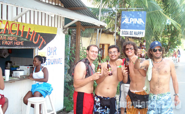 Amigos em Puerto Viejo Costa Rica