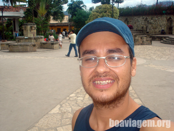 Eu com 26 anos em Ruínas de Copán