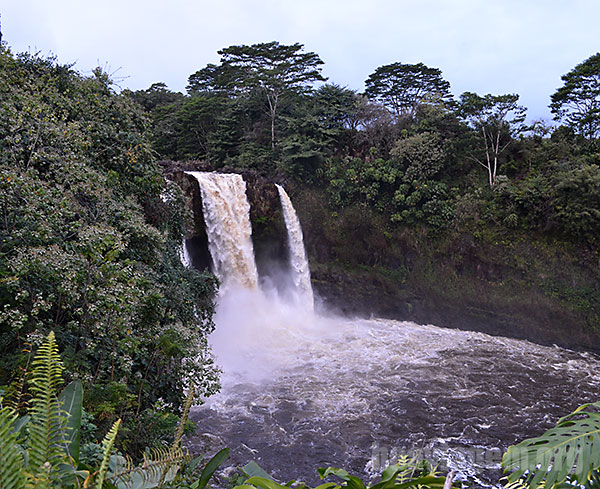 A Cachoeira Rainbow Falls próxima a Hilo na Big Island