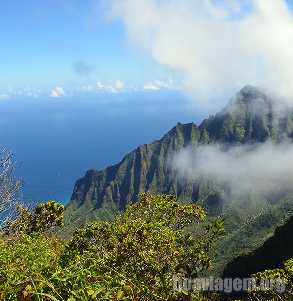 Na altura das nuvens para ver as paisagens da Napali Coast