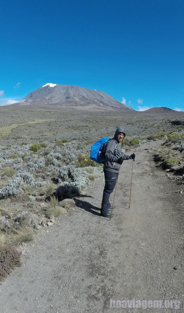 Frio intenso, altitude, peso nas pernas são apenas alguns dos obstáculos