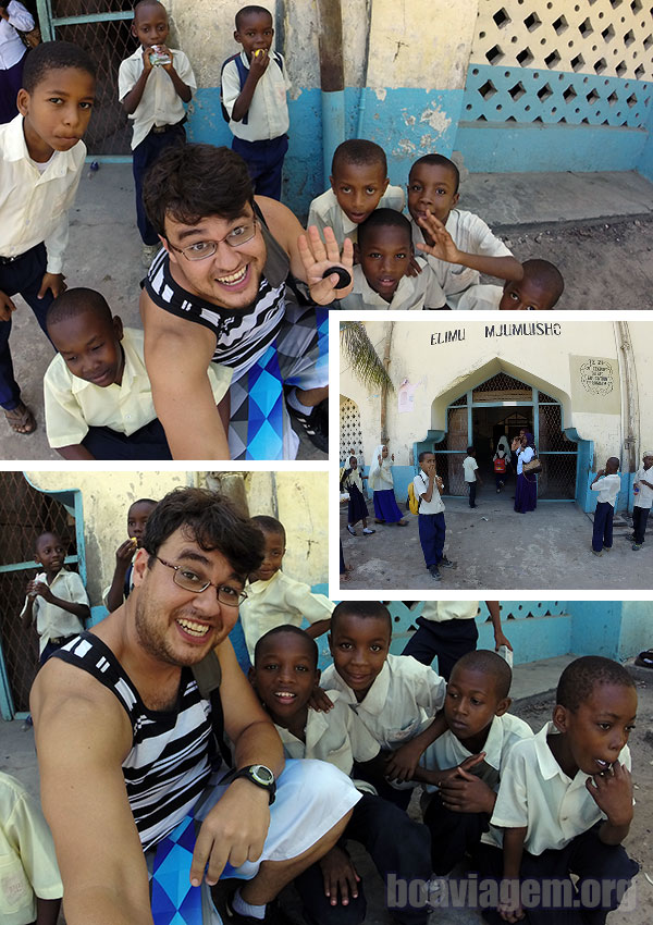 Escola de ensino fundamental na África