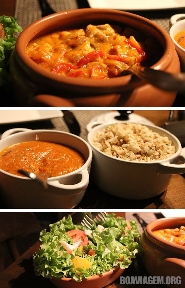 Moqueca de peixe com camarões, um dos pratos principais do restaurante