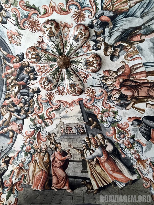 Pinturas no teto do Santuário de Atatonilco