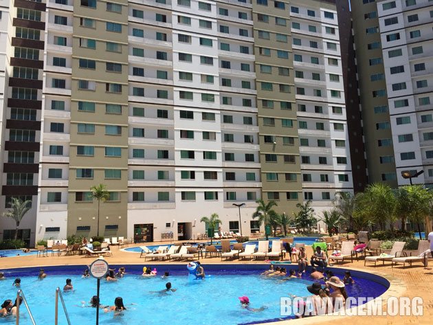 Piscinas com águas termais do Privé de Caldas
