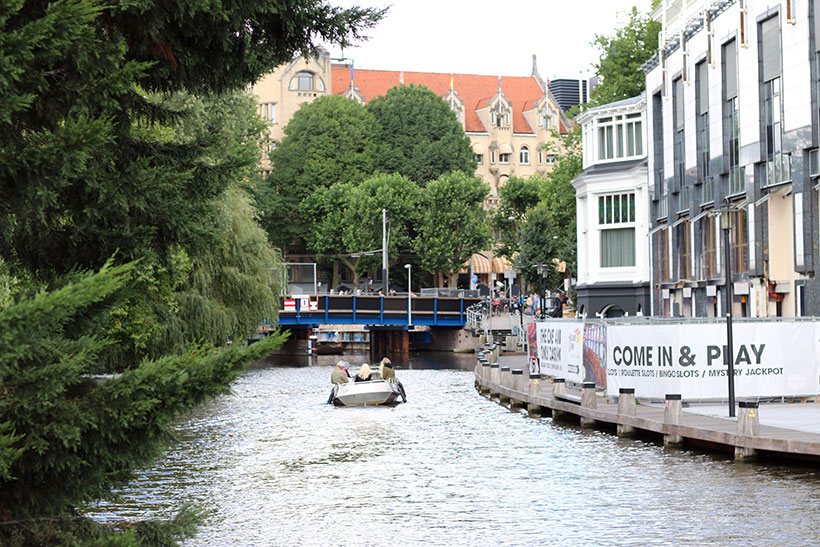 Canais de Amsterdam - Holanda