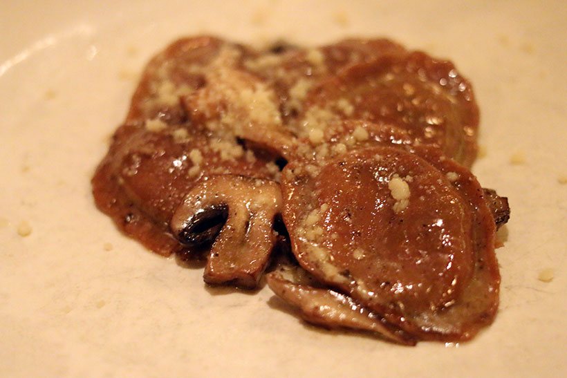 Cogumelo com trufas negras
