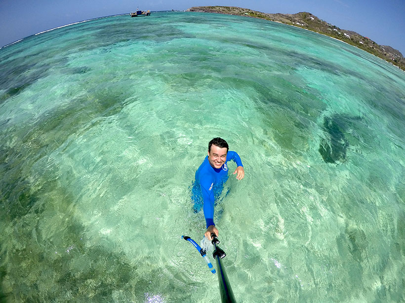 Uma baía que mais parece uma piscina natural