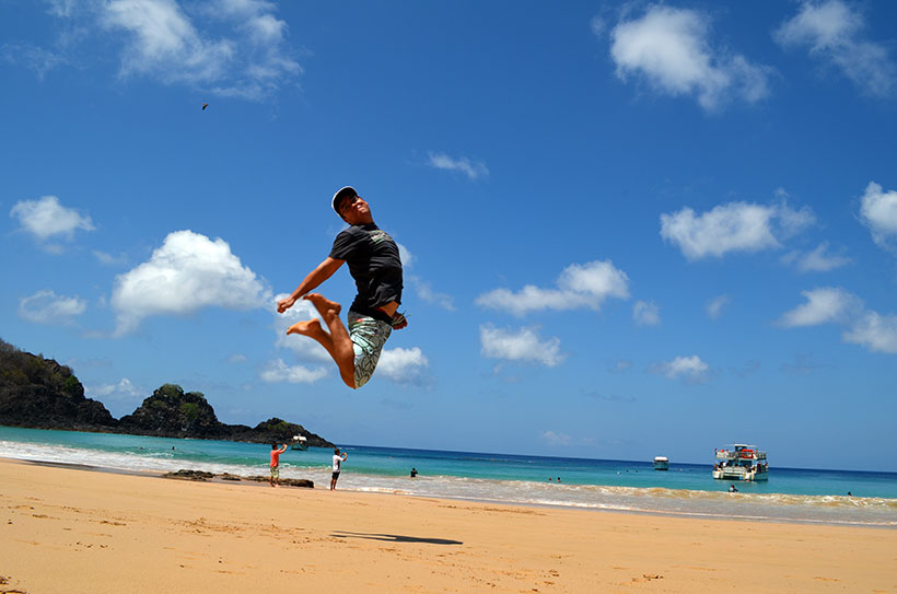 Viajando sozinho em Noronha / erros que cometi ao viajar sozinho