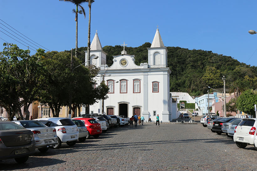Igreja matriz de Laguna