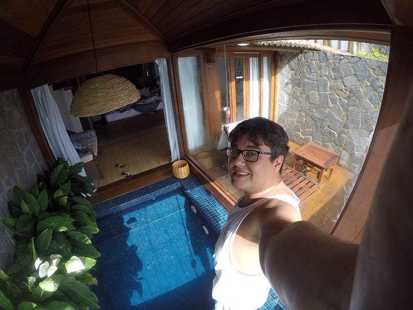 Piscina refrescante no quarto do Hotel Sombra e Água Fresca