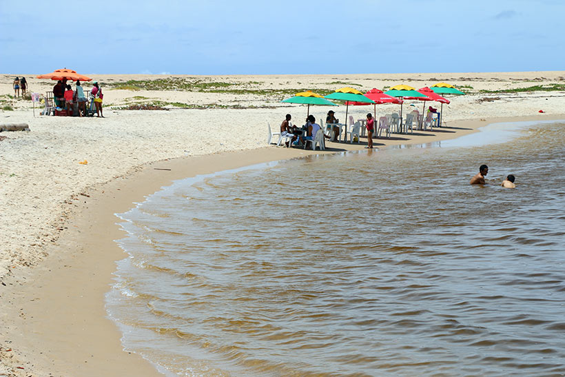 Águas cristalinas pouco divulgadas pelo turismo em Pipa