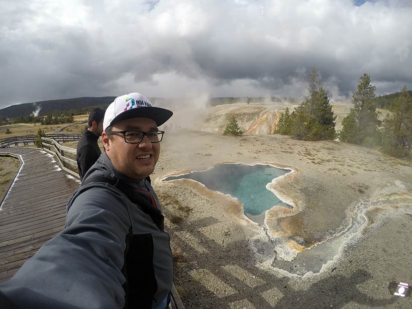 Lugares para conhecer nos Estados Unidos - Yellowstone localizado nos estados de Wyoming, Montana e Idaho
