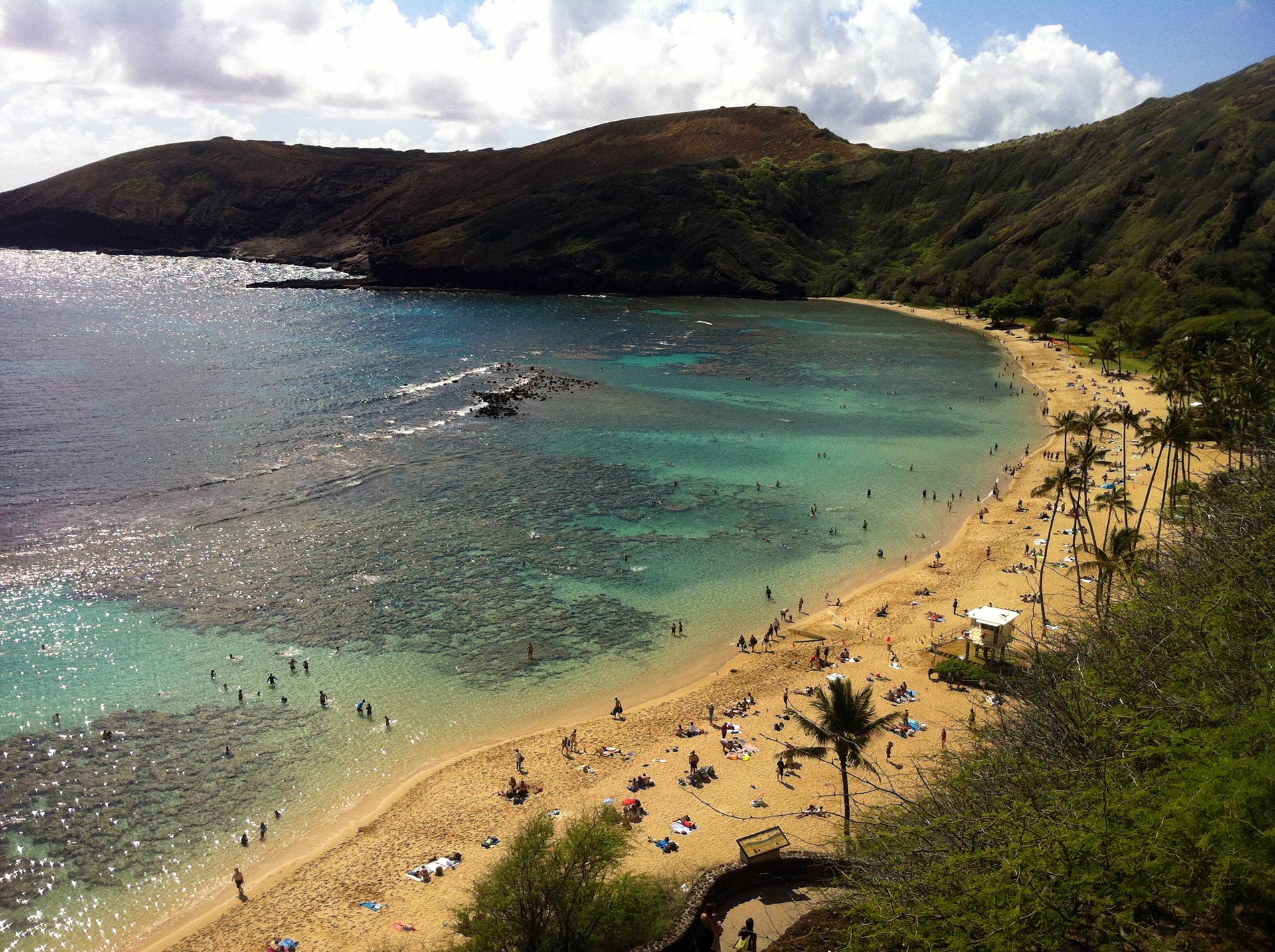Hanauma Bay fazendo snorkel em Oahu no Havaí Boa Viagem