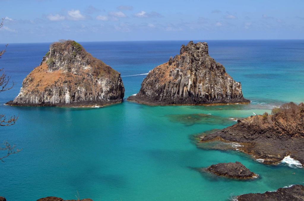 Pico Dois Irmãos