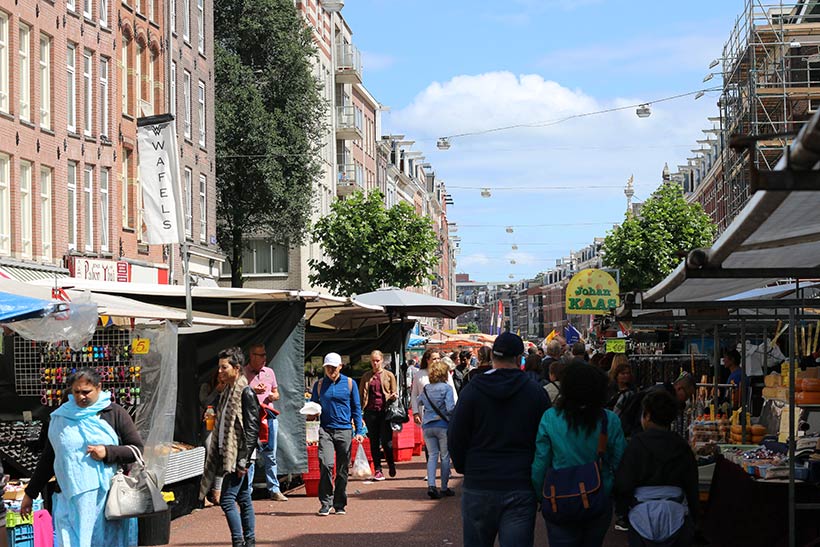 Feira livre em Amsterdam