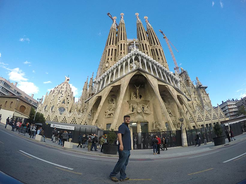 Conhecendo a Igreja Sagrada Família