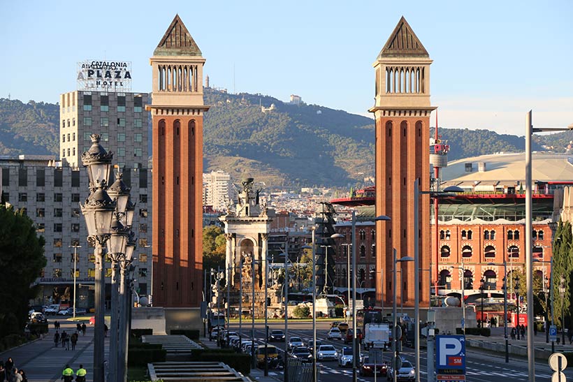  Plaça d'Espanya